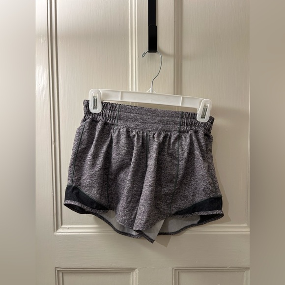 Lululemon Athletica Hotty Hot Short - Picture 2 of 3